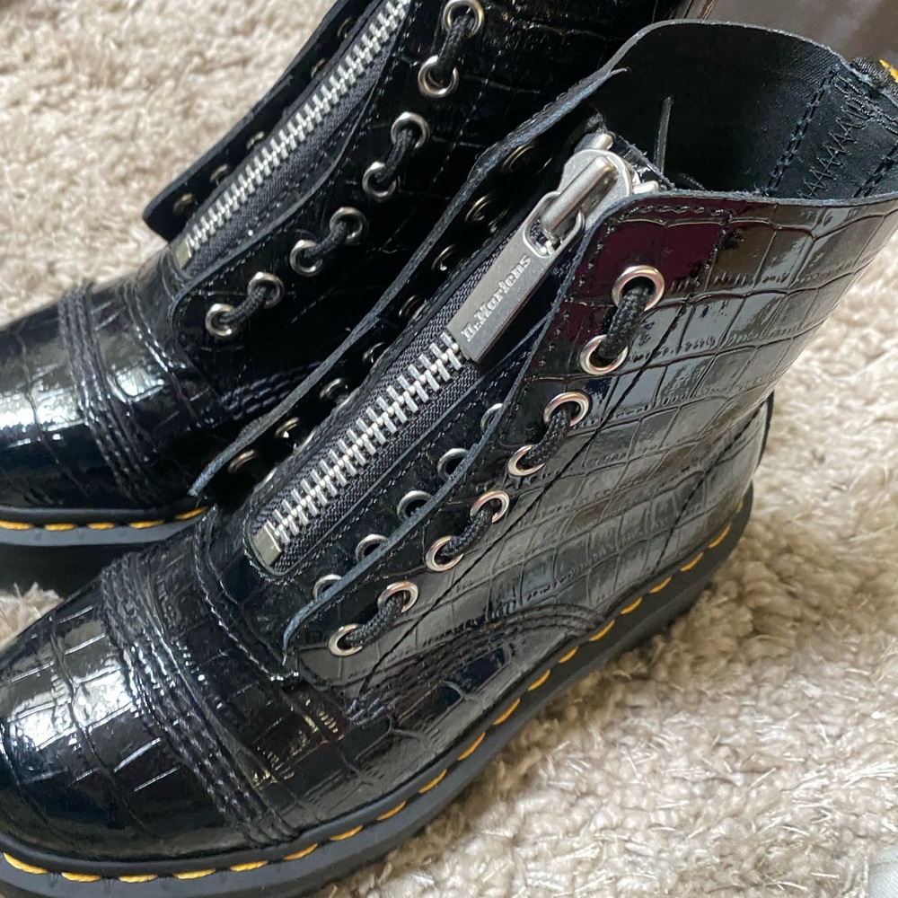 SINCLAIR PATENT CROCODILE Doc martens